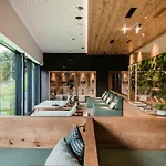 Otel Adler Au (Bregenz)