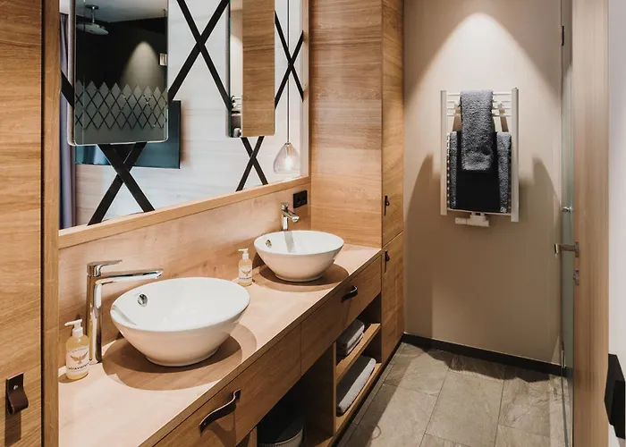 阿德勒酒店 酒店